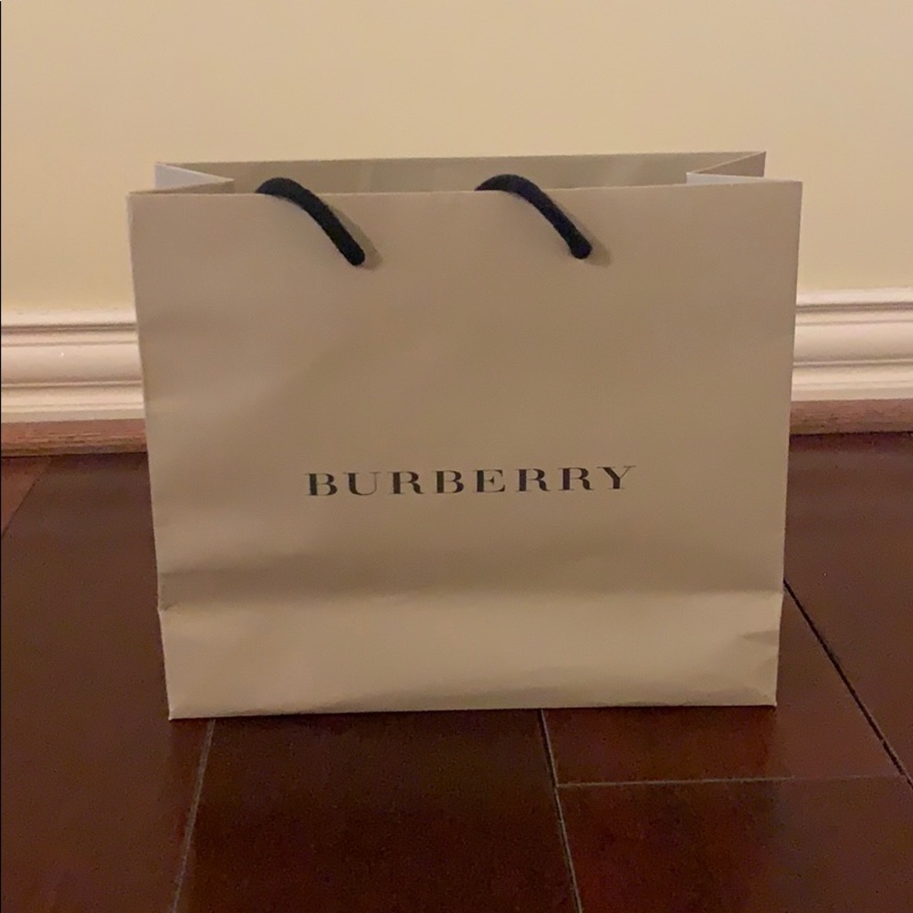 👜 SMALL BURBERRY SHOPPERS BAG 👜